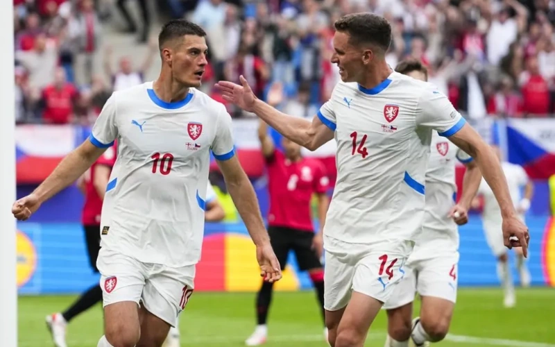 EURO-2024-Przewidywania-Czechy-Turcja