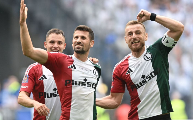 Legia-Banik.jpg