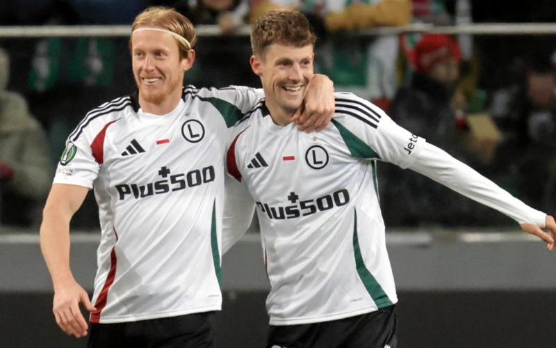 Legia Warszawa vs Lechia Gdańsk.jpg