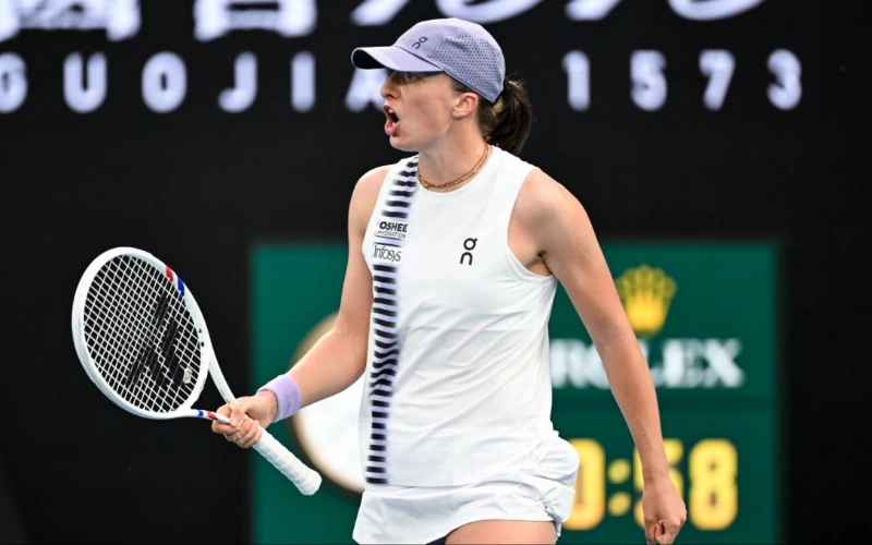 Iga Świątek vs Marie Bouzková