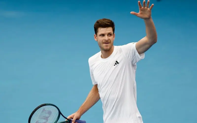 hubert-hurkacz hubert-hurkacz