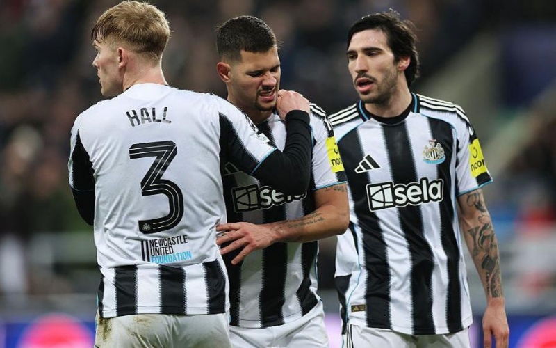 ligi-mistrz&oacute;w-uefa-newcastle